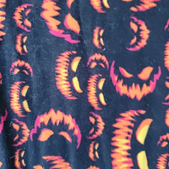 LuLaRoe Black and Orange Halloween Jack-O-Lantern Buttery Soft Leggings One Size - Picture 13 of 16